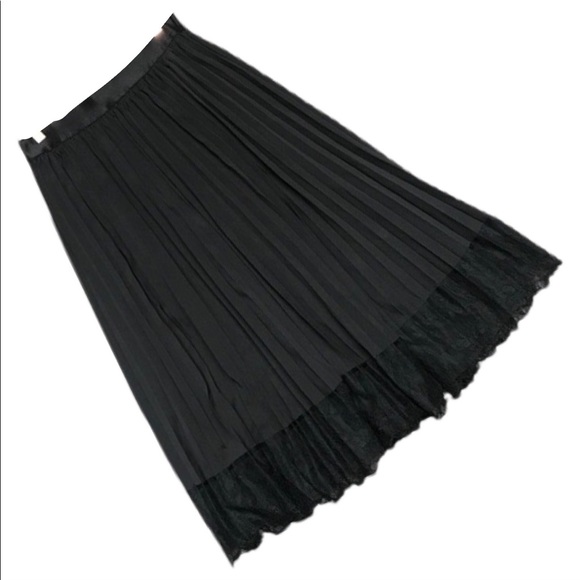 SAKS FIFTH AVENUE Black Pleated Waistband Skirt